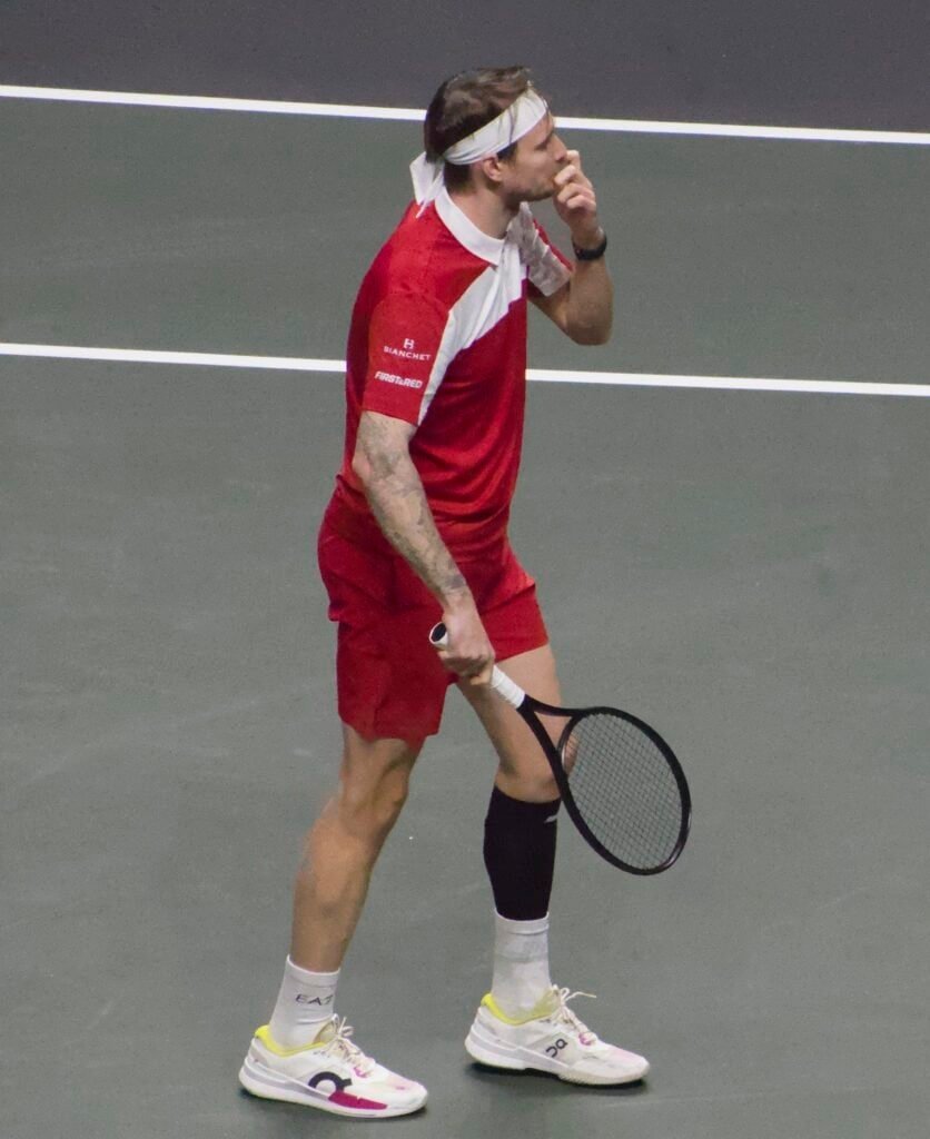 Alexander Bublik on court during his quarter-final against Jaume Munar at the ABN AMRO Open Rotterdam 2026.