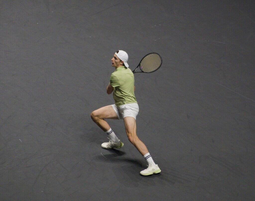 Ugo Humbert hits a forehand during his quarter-final against Christopher O'Connell at the ABN AMRO Open Rotterdam 2026.