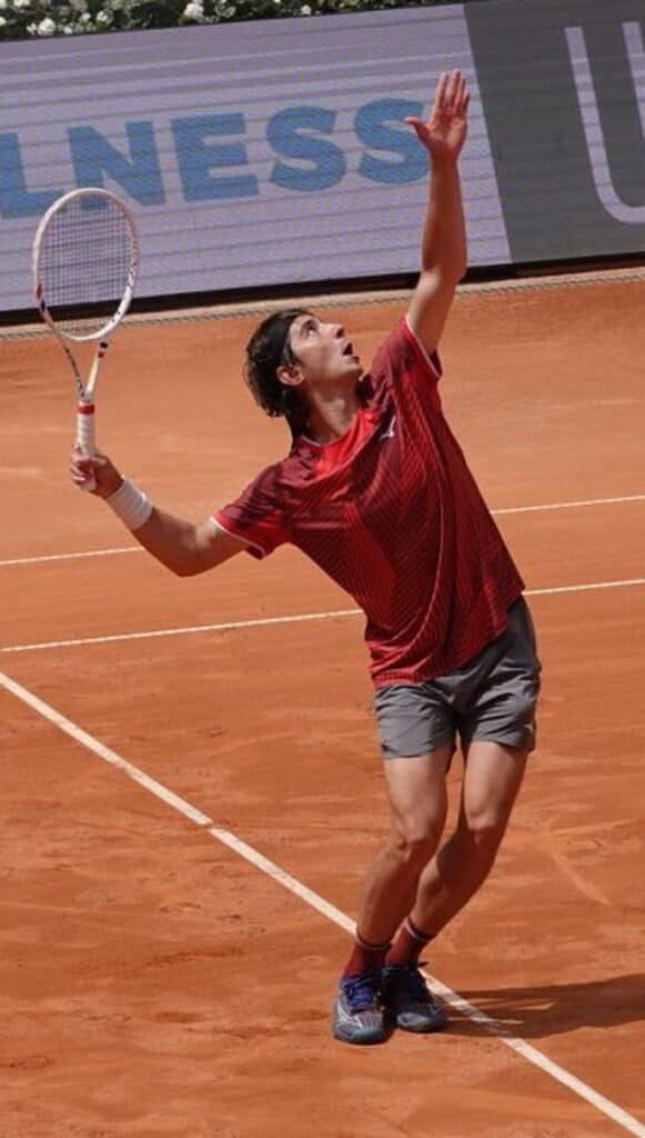 Ukrainian tennis player Lukas Savchenko in action during his first-round match in Kitzbuhel on clay